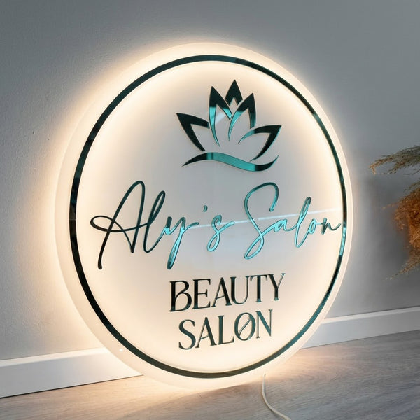 Aly's Beauty Salon Sign